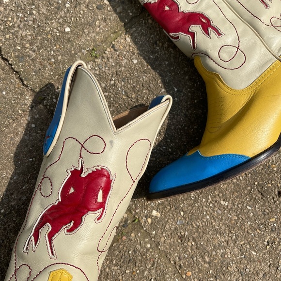 vintage cowboy boots - Picture 2 of 5